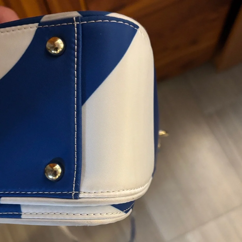 House of Sunny Navy and Cream Shoulder Bag - Picture 6 of 6